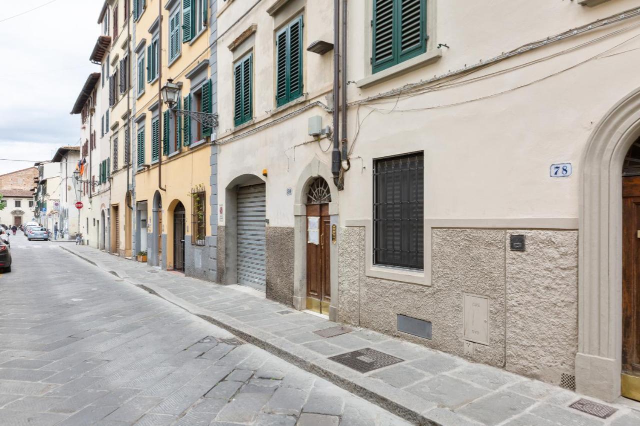 Oltrarno Bright Apartment Con Patio Privato Florence Exterior photo