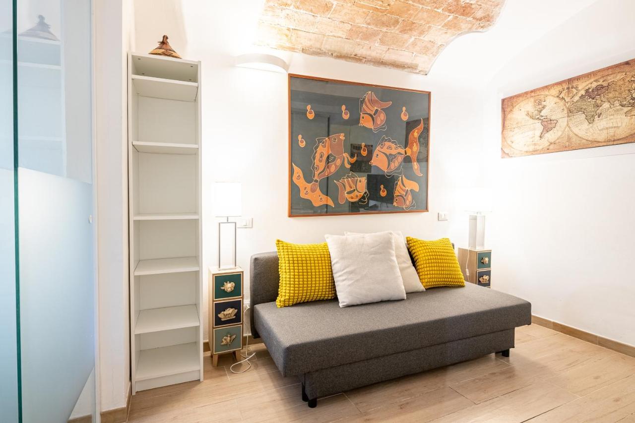 Oltrarno Bright Apartment Con Patio Privato Florence Exterior photo
