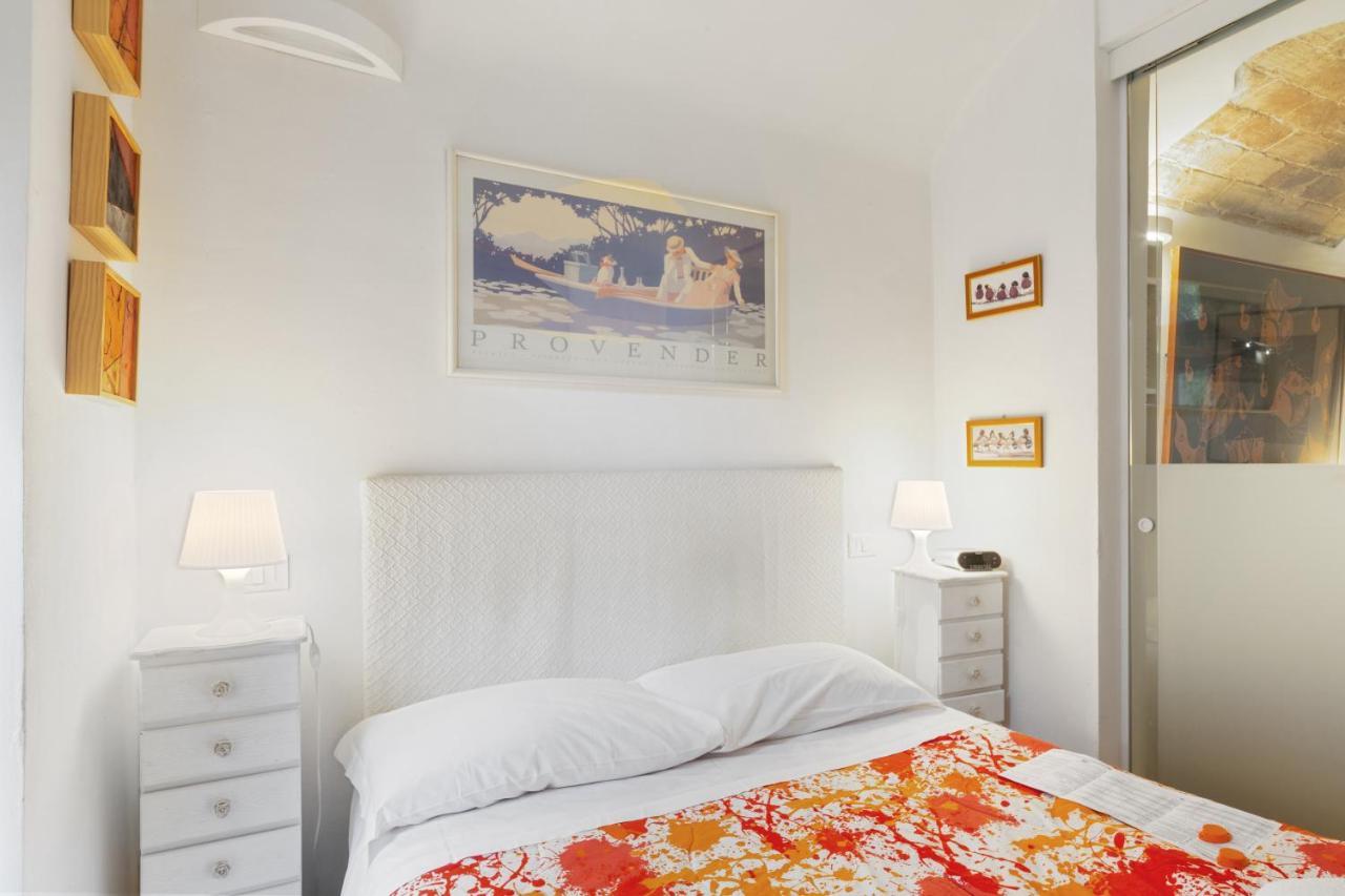 Oltrarno Bright Apartment Con Patio Privato Florence Exterior photo